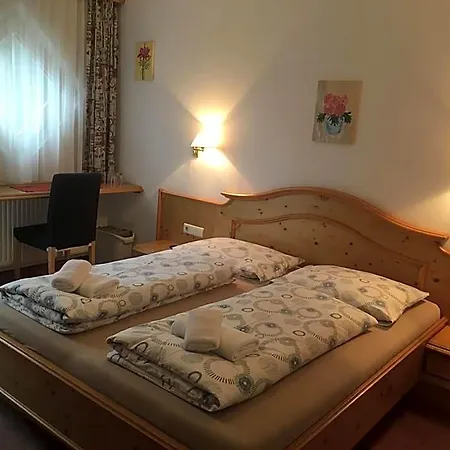 Paradies Samnaun Spiss נאודרס